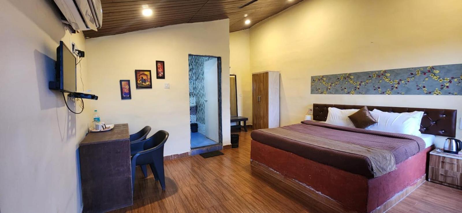 Mysticstays Resort Wai Εξωτερικό φωτογραφία