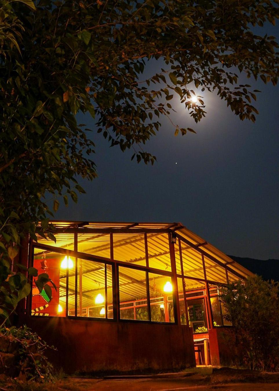 Mysticstays Resort Wai Εξωτερικό φωτογραφία